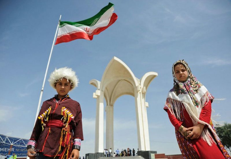 گزارشی از مراسم های بزرگداشت ۲۸۵مین سالگرد تولد مختومقلی فراغی در ترکمن صحرا